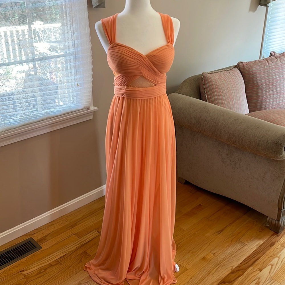 Light peach Avery brand maxi dress. Size 6
